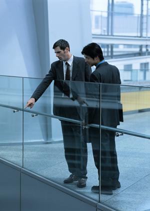 YOSUKEのシューズはアイビーで手に入る