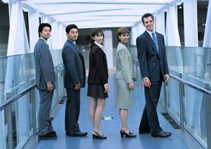 無人古着屋「古着de行こか。」で見つける！あなたの個性を引き立てるユニークファッションガイド